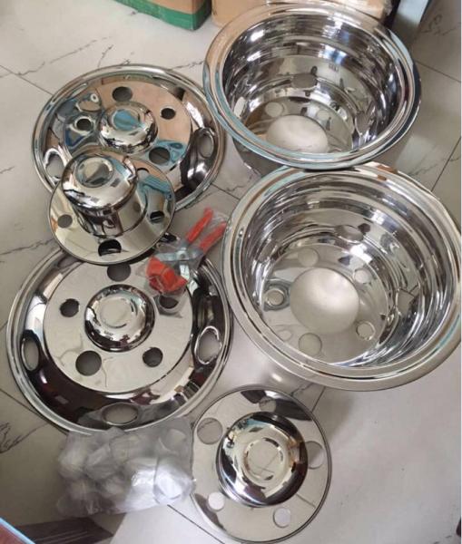 Mitsubishi Rosa Bus Simulator Wheel Covers , Stainless Steel Hubcaps Wheel Covers