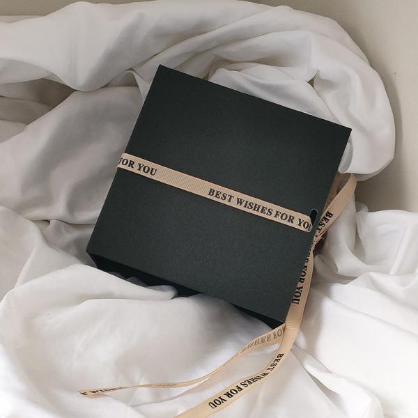 Ribbon Tied Textured Foldable Gift Boxes Closure Makeup Jewelry Presentation Box