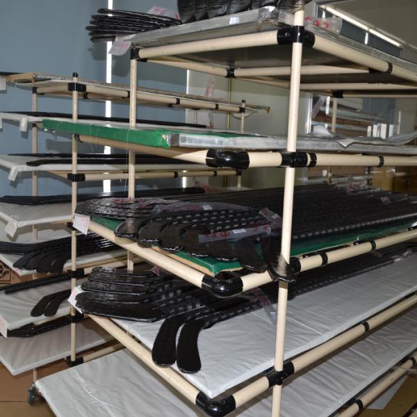 Durable Carbon Fiber Ice Hockey Stick Light Weight 380 Lbs Impact Resistant