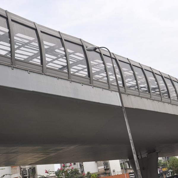 Barrière saine de bruit de Muttahida Majlis-e-Amal de Mitsubishi du trafic translucide transparent de barrière