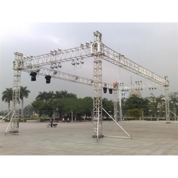 Silver Aluminum Stage Truss Outdoor Performance Equipment TUV