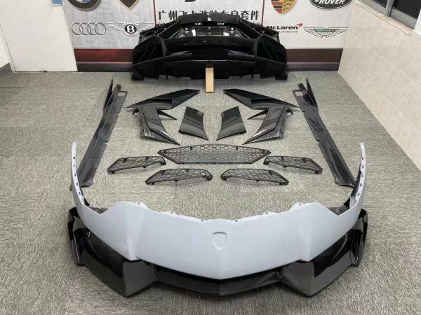 Pour Lamborghini LP700 Carrosserie en fibre de carbone LP700 Mise à niveau MSY Style Fibre de carbone sèche Spoilers avant et arrière pare-chocs