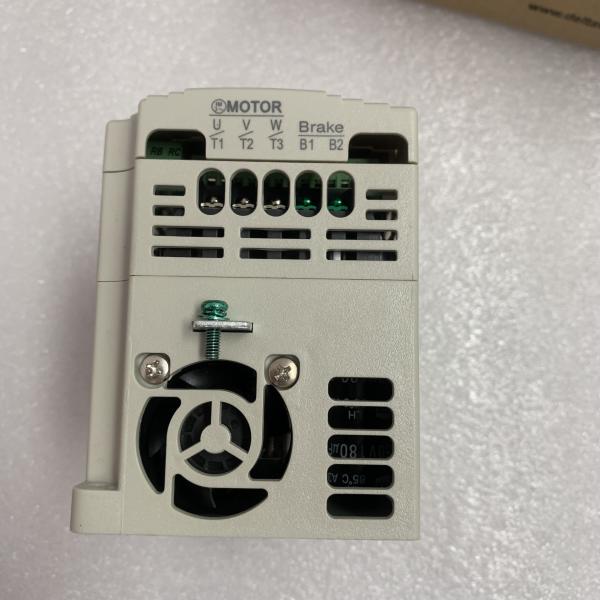 A C.A. do delta VFD004M21A CONDUZ 1/3 de FASE 6.3/3.2A 200-240VAC 50/60HZ NOVA