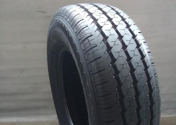 Semi Steel Radial Light Truck Tires 14 - 16 Inch Diameter 215/70R15LT DOT Approved