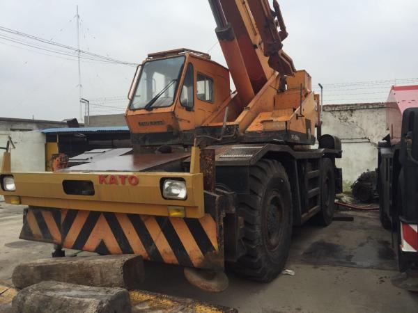 Used KATO original color rough terrain crane KR-25H-IIIL 25ton for sale