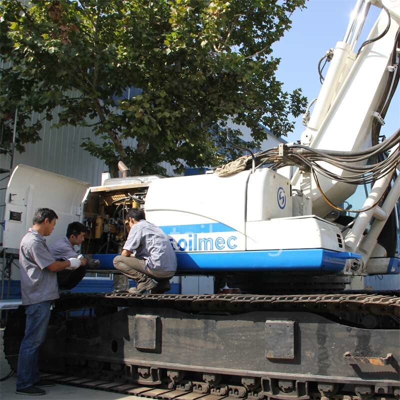 Приведенная используемая роторная машина Soilmec SR518 буровой установки для пробуренной конструкции кучи
