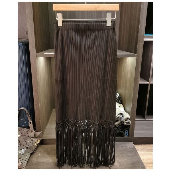 Women's Pleated Skirt Solid Color Versatile Ins Style with Medium Length Slimming Casual Look for Summer