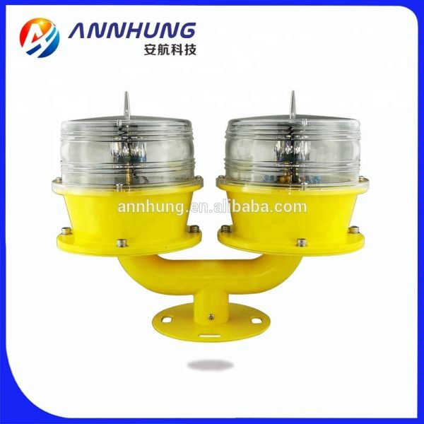 Low Intensity Solar Powered Dual Aviation Obstruction Light with 360° Horizontal Beam and IP67 Rating