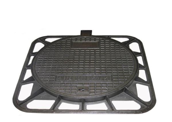 B125 C250 D400 Sewer Manhole Cover Heavy Duty Square Shape Anti Slip Surface