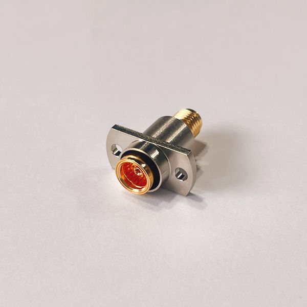 2 Holes RF Adapter Flange BMA To SMA Adapter DC-18GHz For RF Passive Components