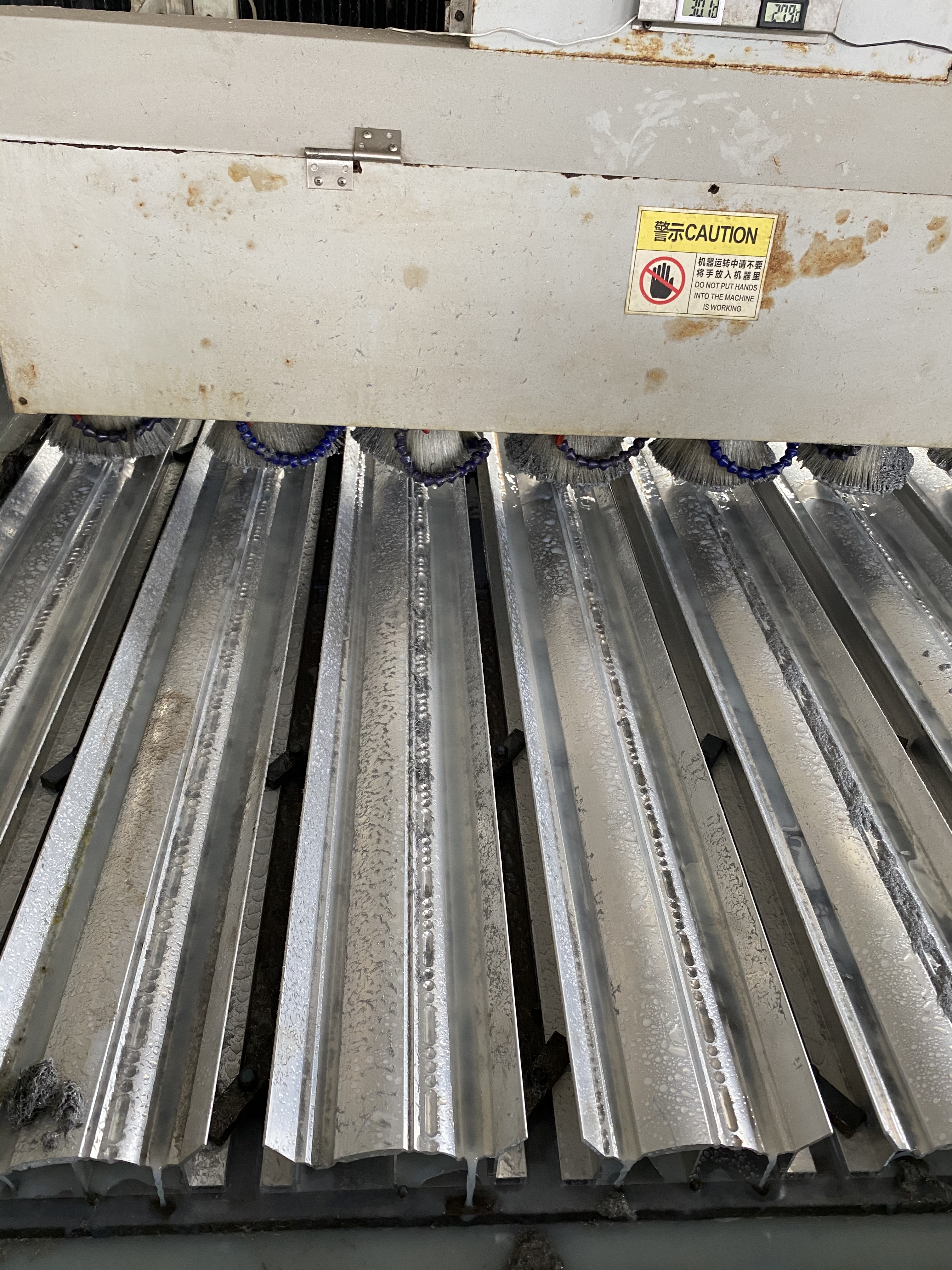 Thickened Wear Resistant Aluminum Alloy Gypsum Cornice Mould 4-200mm Width