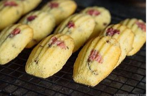 Линия обработки пирожных из кастрюли, Линия производства кубковых пирогов Машина, оборудование линии производства кексов полностью автоматическое