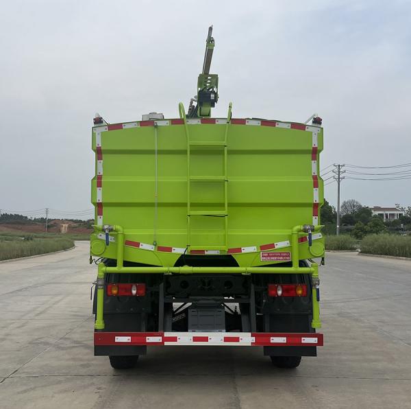 Powerful Mist Cannon Truck For Dust And Haze Suppression Tank 4x4 All Wheel Drive System