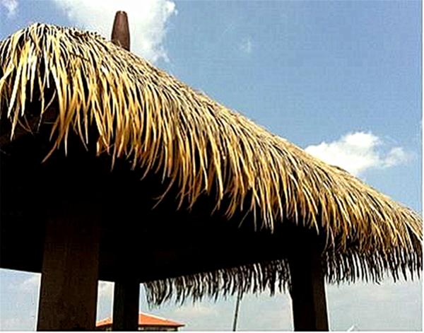 Good Price Indonesia Plastic Artistic Dry Thatch Gazebo Canopy Tent Pergolas Tents Synthetic Thatched Cottage Dry Grass Roof