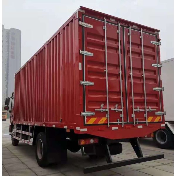 Shacman X3000 6x4 Closed Van Box Truck Weichai 340HP Diesel 20 Ton Cargo Transport Vehicle