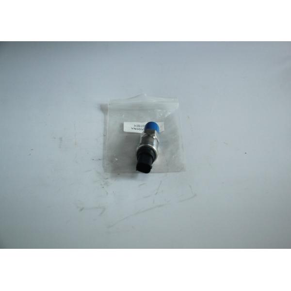 Small Excavator Spare Parts Kobelco Pressure Sensor For SK200-3 SK200-5 SK200-6