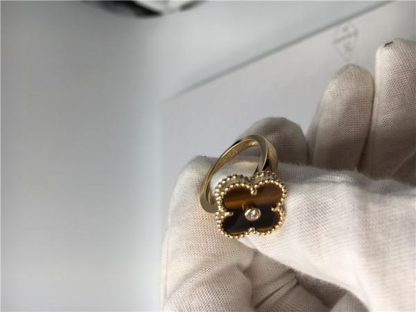 Ouro amarelo 18k das alianças de casamento redondas do diamante, aneis de noivado de pedra preciosa com olho dos tigres