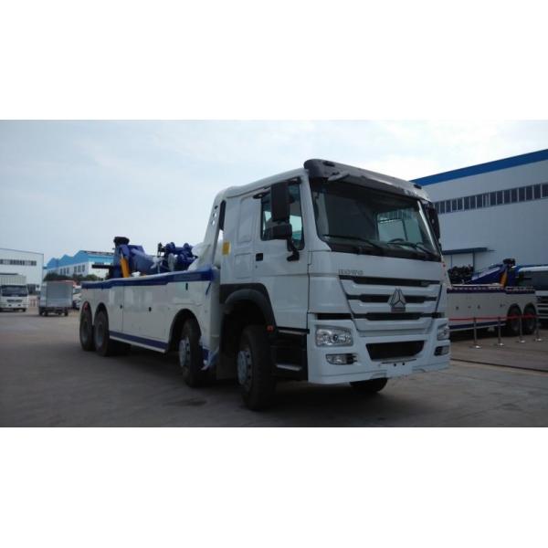 SINOTRUCK HOWO Heavy Rotator Wrecker Tow Trucks High Strength Welding Steel