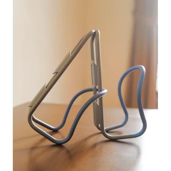 Lightweight Titanium Alloy Bike Water Bottle Holder For Outdoor Sports