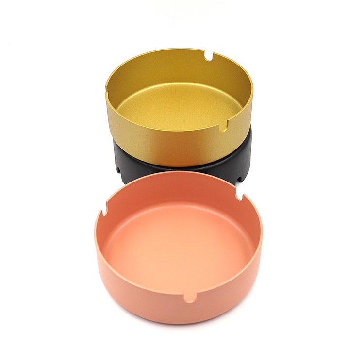 Round Aluminum Alloy Metal Ashtray with Multi-Color Matte Finish and Side Notches for Home Bar Hotel