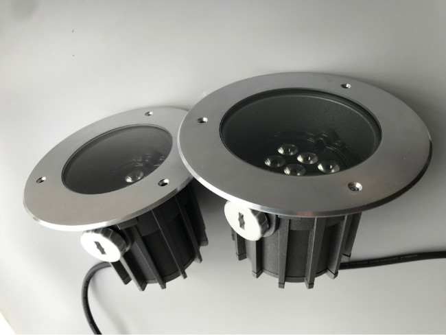 Архитектурноакустическое СИД Uplights RGBW DMX512 утопленное землей
