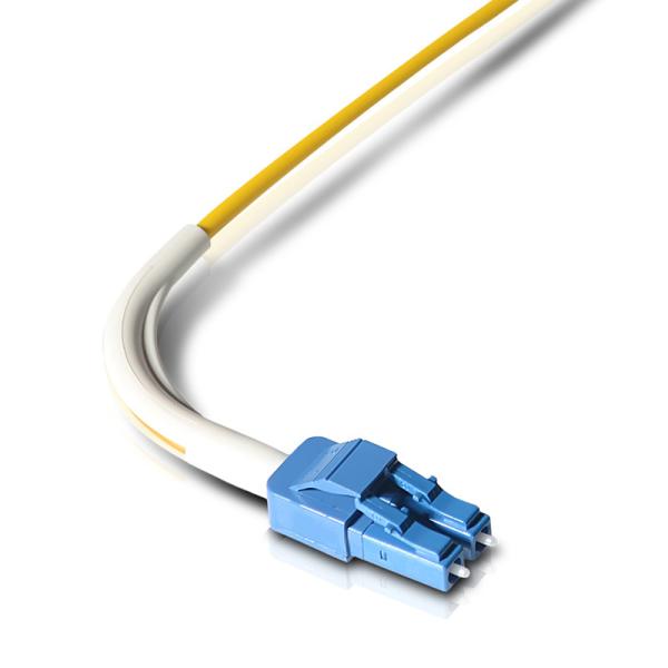 90 Degree Angle Boot Fiber Optic Patch Cable OS2 9/125um High Density Cabling Solution