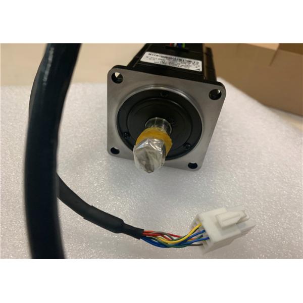 Moteur servo électrique SGML02AF14 200W 3000RPM 2.0A à C.A. SGML-02AF14 de Yaskawa