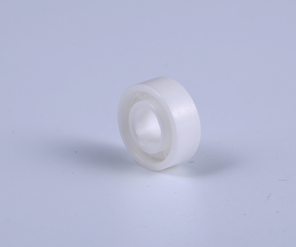 High Speed 686 ZrO2 Ceramic Bearing Self - Lubricating 6 X 13 X 5mm Long Working Life