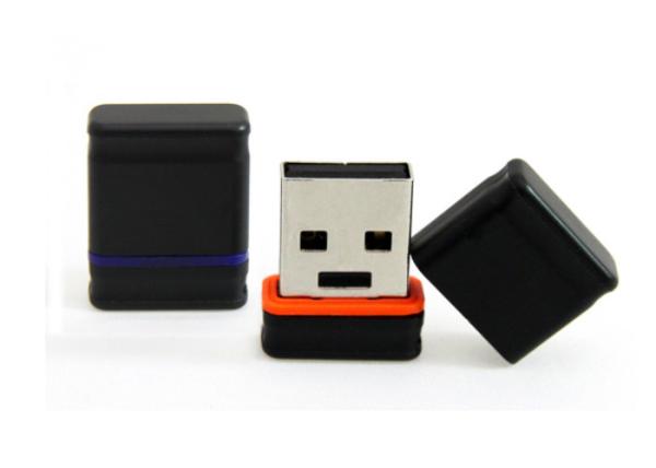 Ultra Slim Usb Flash Drive 8gb 16gb 32gb , High Speed Transfer Mini USB Memory Stick