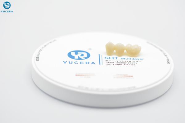 Résistance à la flexion de disque multicouche de zircone de Fresas Dentales excellente