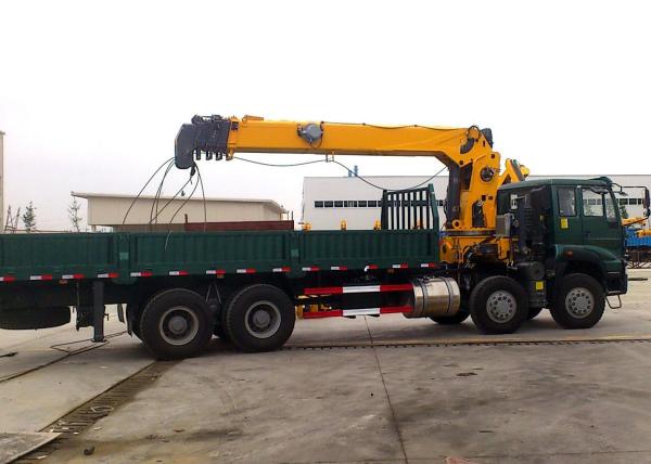 Mobile Telescopic Boom Truck Crane , 16T 80 L/min Oil Flow