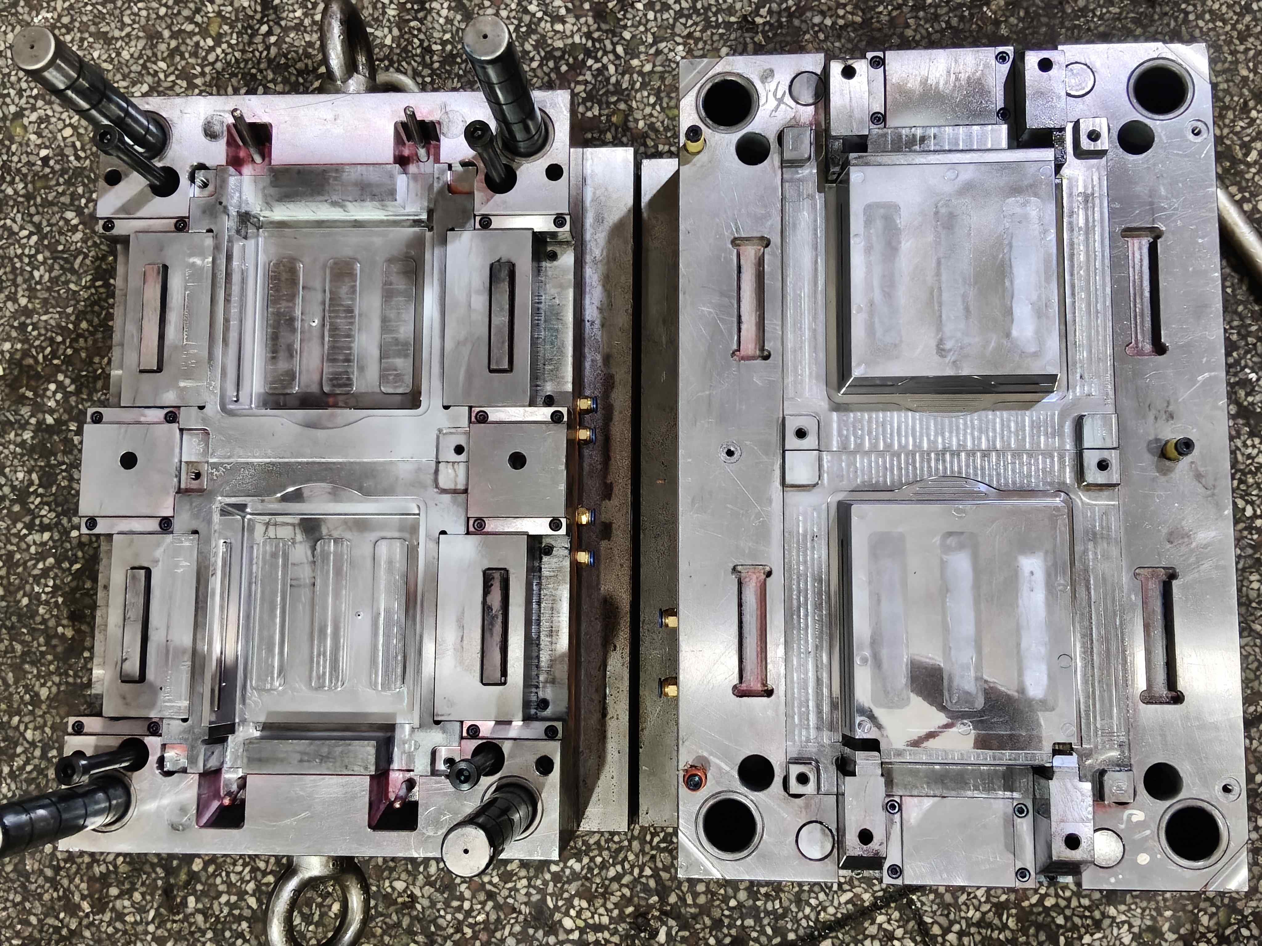 Stable Structure Injection Mold Services OEM Service With Tailored Design