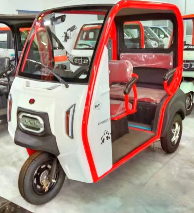 48V Voltage and 10-15° Grade Ability Hot Mini Electric Tricycle for Elderly Passenger