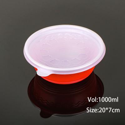a caixa plástica descartável do alimento do círculo 1000ml com o macarronete da sopa das tampas rola preparação da refeição