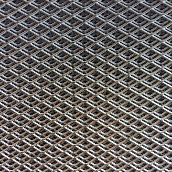 Low Carbon Steel 4-8 Diamond Hole Expanded Metal Mesh Hot Dip Galvanized