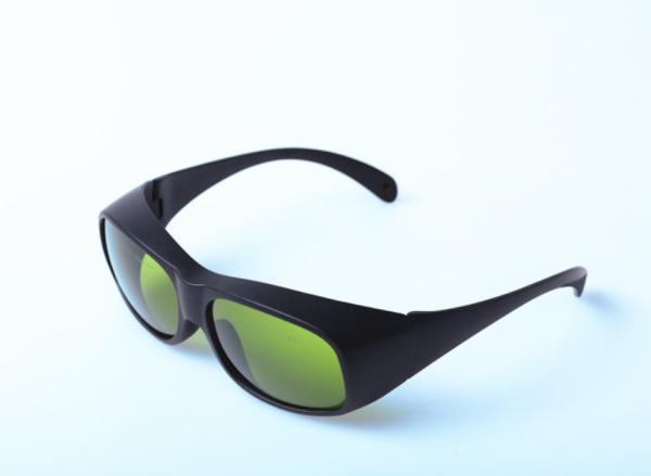 ADY-2 720-1100nm Laser Protective Glasses For Alexandrite, Diode and ND:YAG Laser Protection