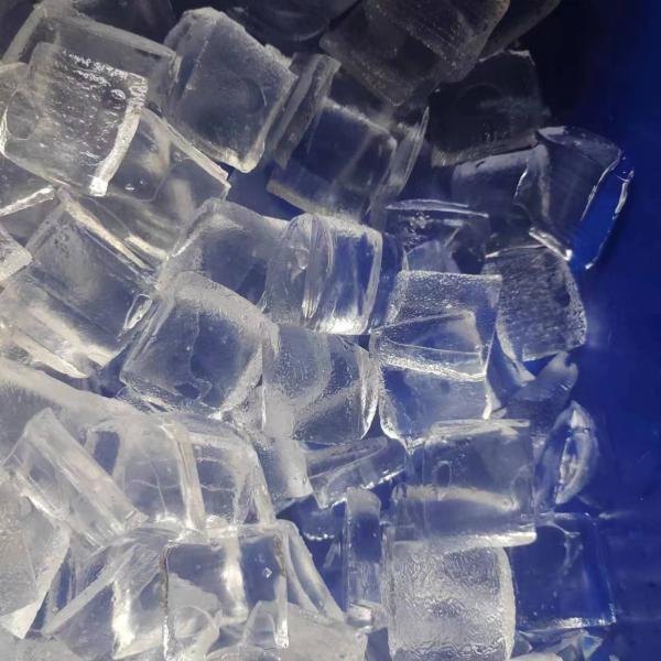 ICY-100 Hot Sale OEM Commercial Hard Crescent Ice Making Machine 100 Kgs Half Moon Shaped 50kgs Storage Compressor Core