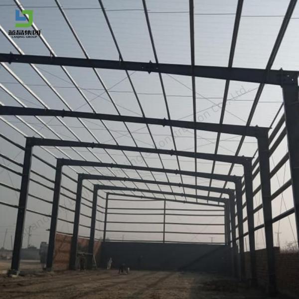 Taller de estructura de acero galvanizado con 50 años de vida útil