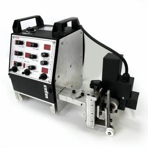 タンク周長と垂直溶接機 オイルタンクシーム溶接機 定数容量 3500w