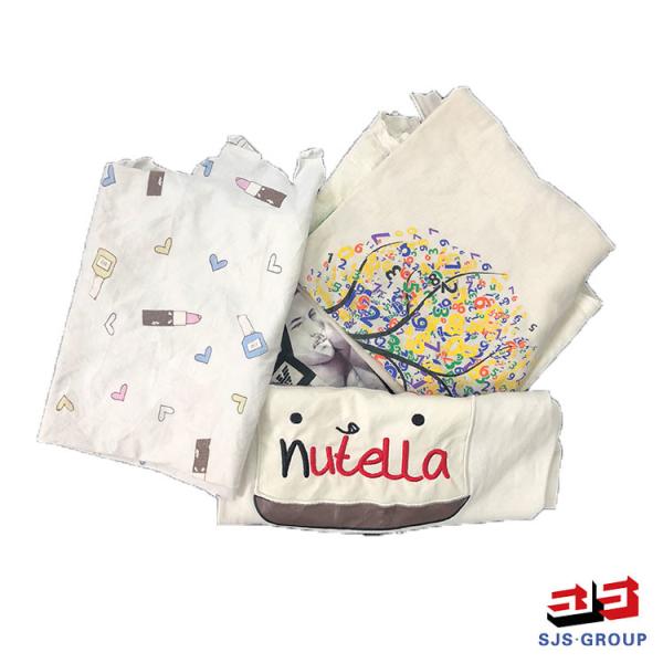 Повторно использовать ткань чистки машины 20kg/Bale футболки 55cm