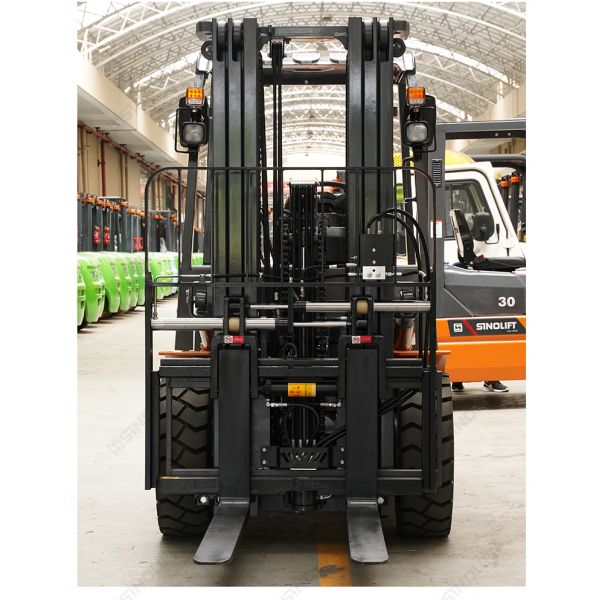 SINOLIFT T1 Series CP(C)D3.0-4.0T Internal-Combustion Counter Balanced Forklift