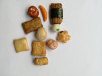 Crispy Baked Rice Cracker Mix With Coated Peanuts Green Peas