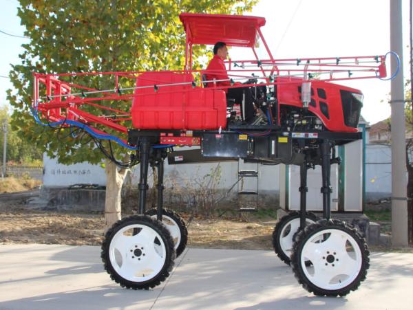 pulverizador do crescimento da agricultura 36.8hp, pulverizador alto automotor do afastamento 4WD
