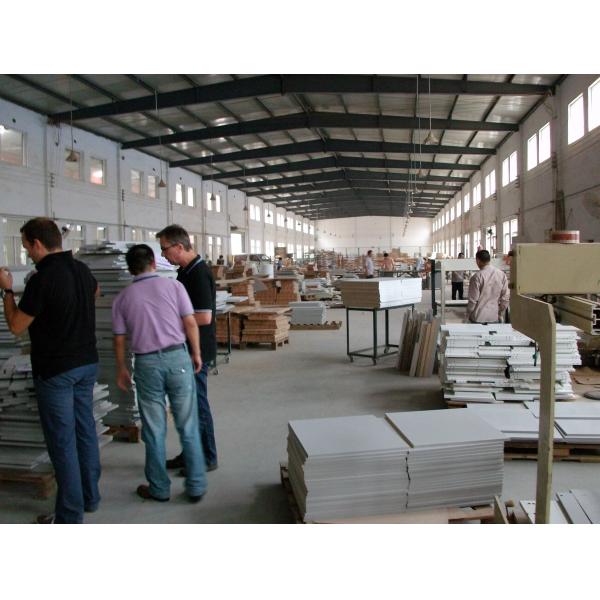 Flat MDF Kitchen Cabinet Doors Wood Grain With 450*678mm Size , OEM Service