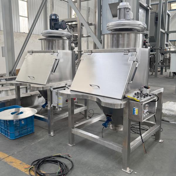 Food solid feeding station, sweetener conveying equipment, coffee powder dust-free feeding station