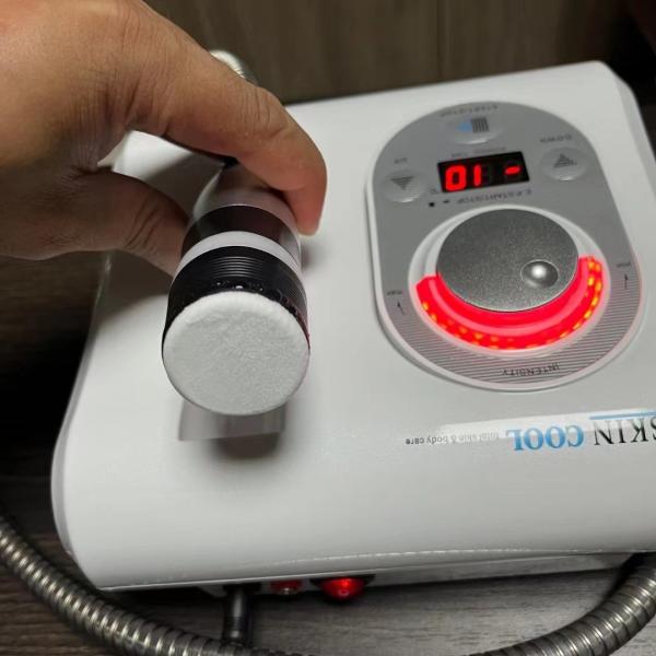 Dcool Skin Cool Cryo-Electroporation Face Beauty Machine Lymph Circulation Yellowish Removal Facial Lifting Equipment