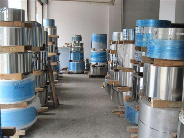 Duplex 2205 Stainless Steel Strip Coil Good Corrosion Resistance Cold / Hot Rolled