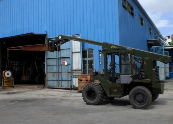 2 Segment Quadrilateral Telescopic Boom Variable Reach Forklift 4 Wheeled Driven