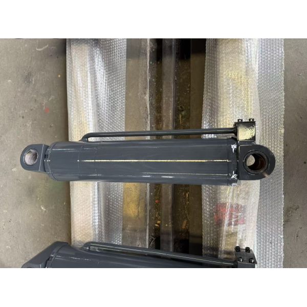 Hydraulic Custom Double Acting Cylinder With Hard Chrome Plated Steel