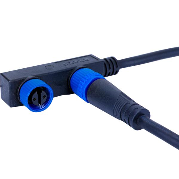 Сборка кабеля IP68 OD 6.8mm 18AWG 100mm изготовленная на заказ отлитая в форму